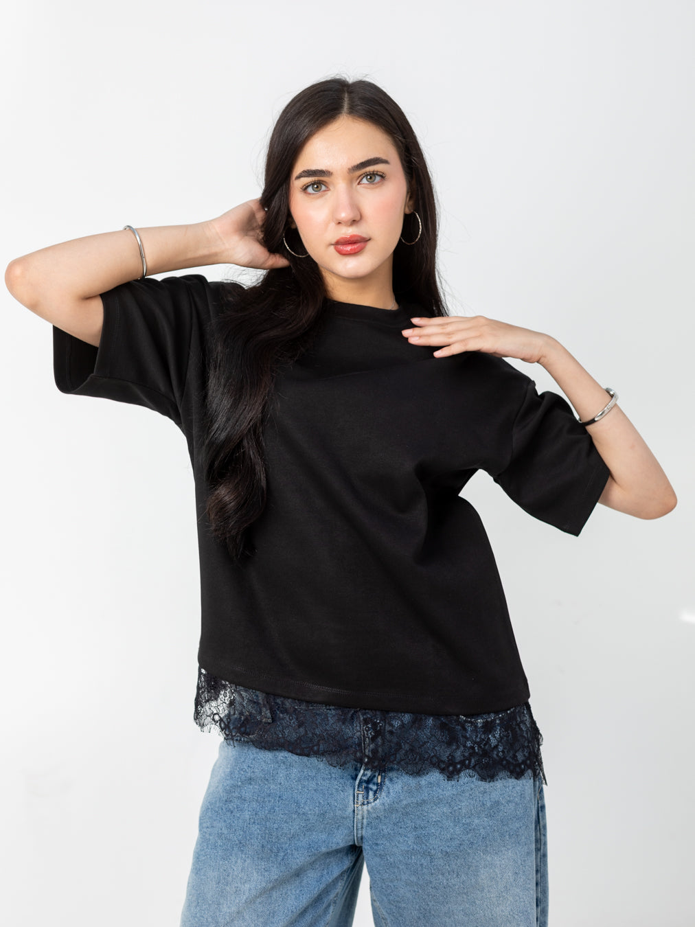 BLACK LACE TEE