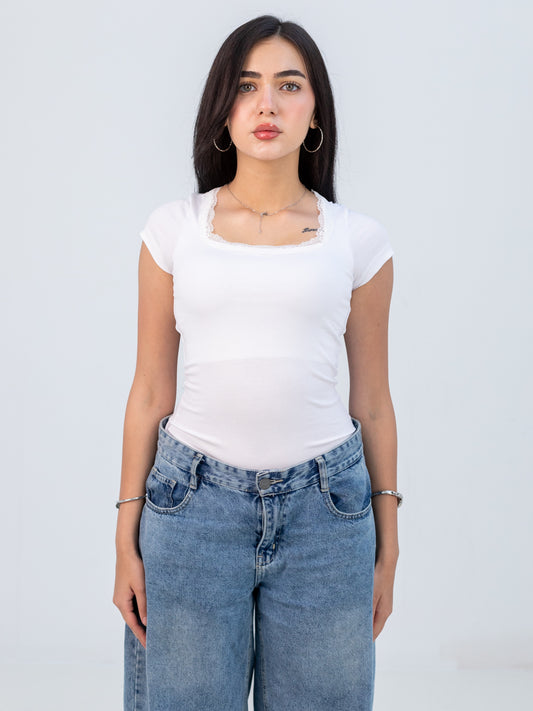WHITE SQUARE LACE TOP
