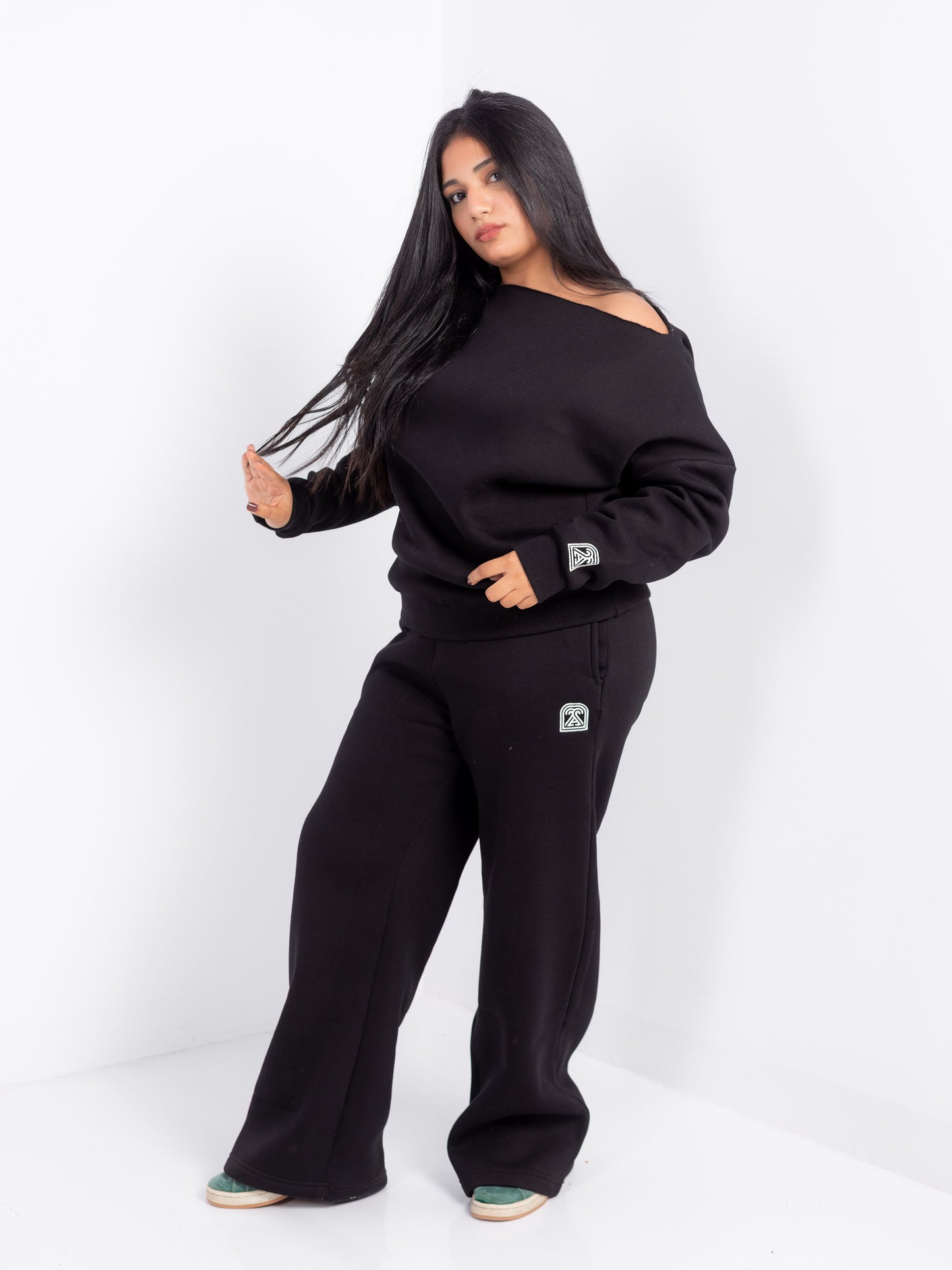 Black Off-Shoulder and Sweatpants