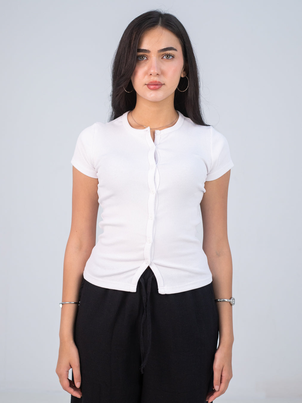 WHITE BUTTON TOP