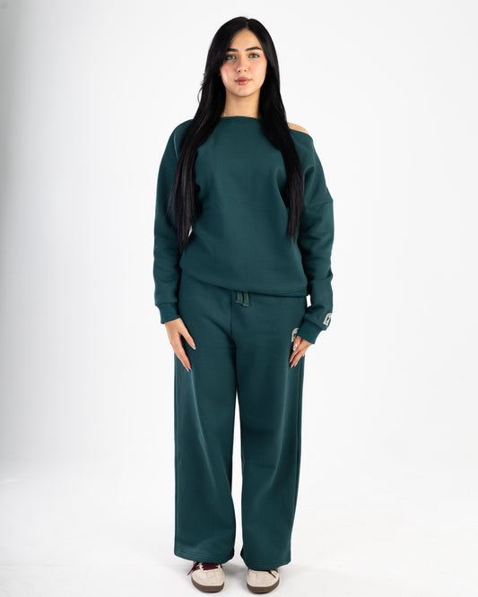 Dark Green Off-Shoulder and Sweatpants