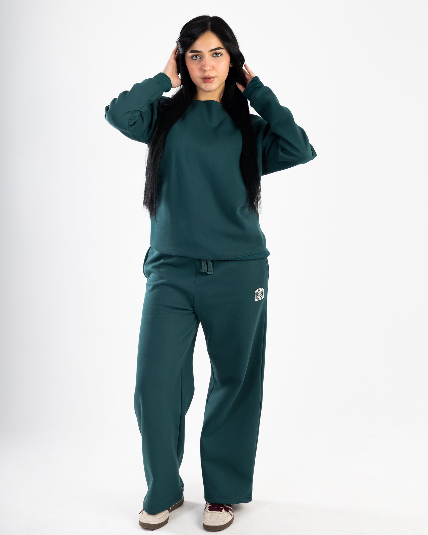 Dark Green Off-Shoulder and Sweatpants